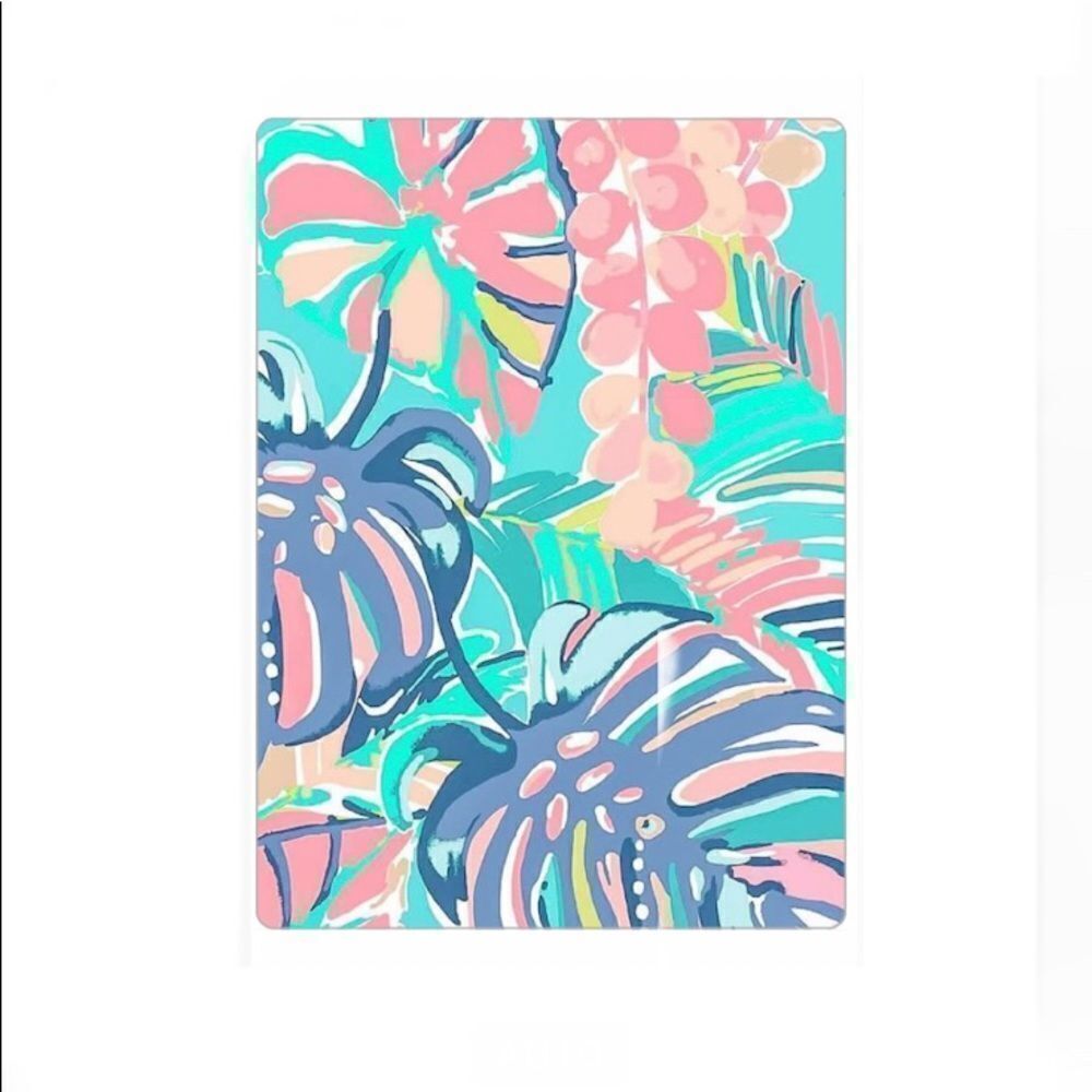 Colorful Lilly-Inspired Palm Leaf Magnet